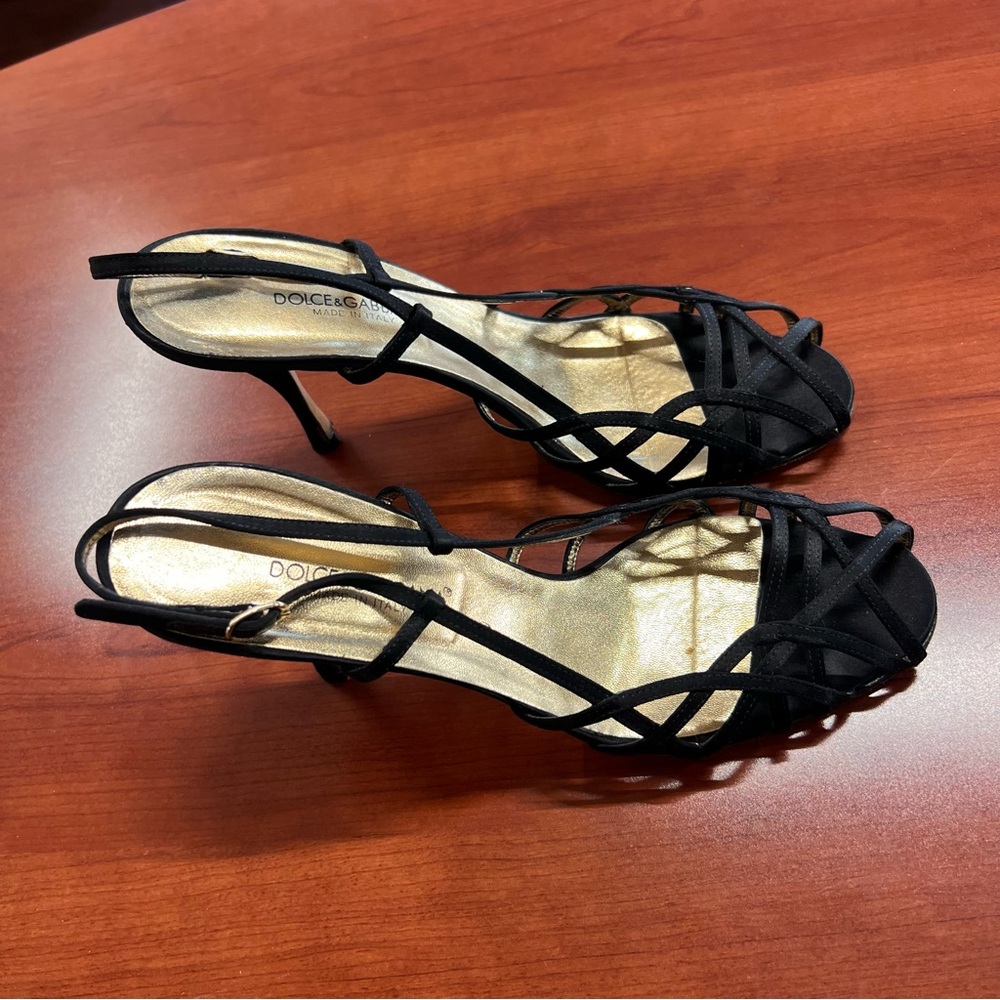 Dolce & Gabbana Black Strappy Slingback Heels with Gold Insole - Picture 6 of 11